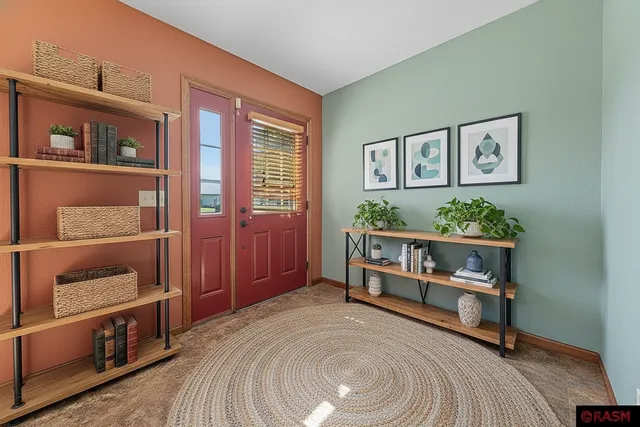 $569,900 | 2203 Rolling Green Lane, North Mankato, MN 56003