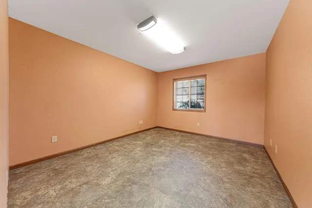 $569,900 | 2203 Rolling Green Lane, North Mankato, MN 56003