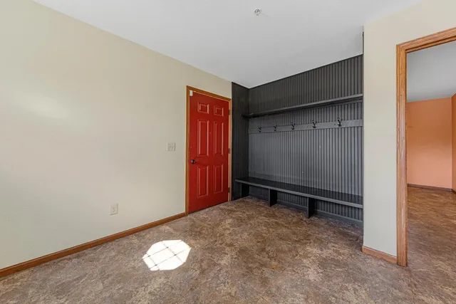 $569,900 | 2203 Rolling Green Lane, North Mankato, MN 56003