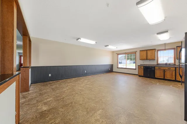 $569,900 | 2203 Rolling Green Lane, North Mankato, MN 56003