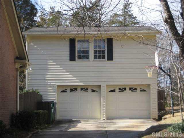 1333 Braeburn Road Charlotte, NC 28211 - Photo 14 of 15 Gallery Image 14