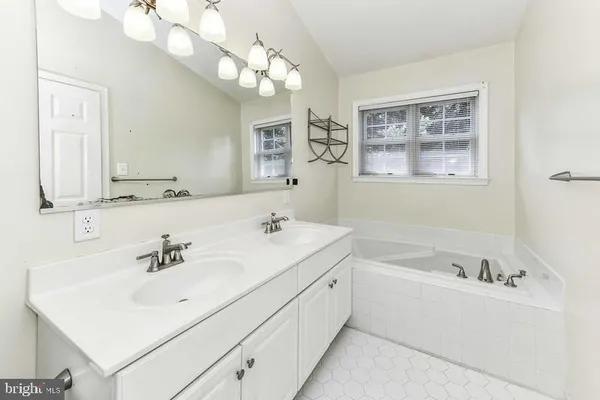 $549,000 | 2 Parker Farm Court, Silver Spring, MD 20906