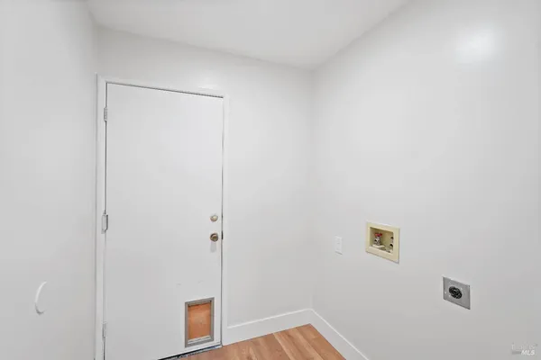 a view of bathroom with shower