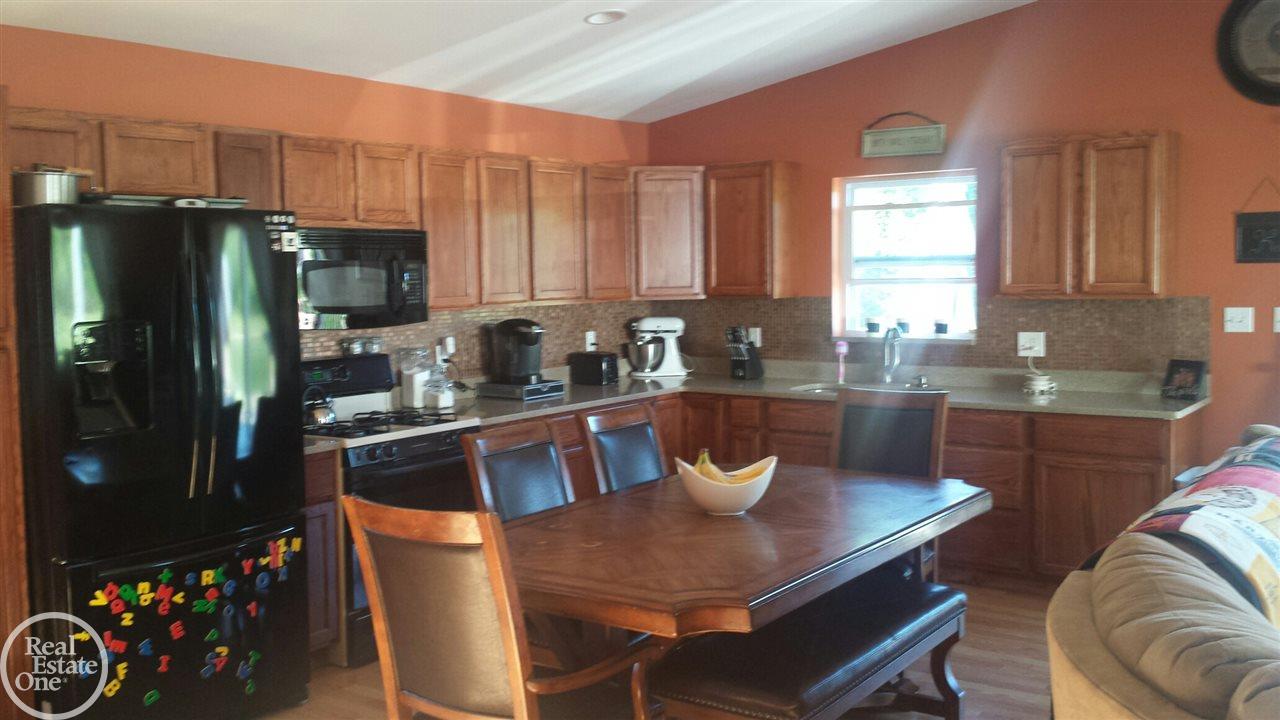 9505 Brandon Road Avoca, MI 48006 - Photo 35 of 45