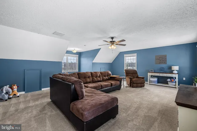 $419,922 | 12270 High Point Road, Felton, PA 17322