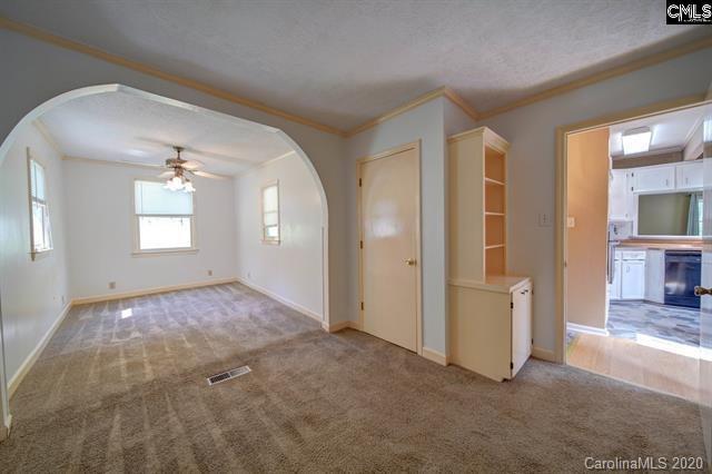 2525 Harbor View Road Camden, SC 29020 - Photo 17 of 29