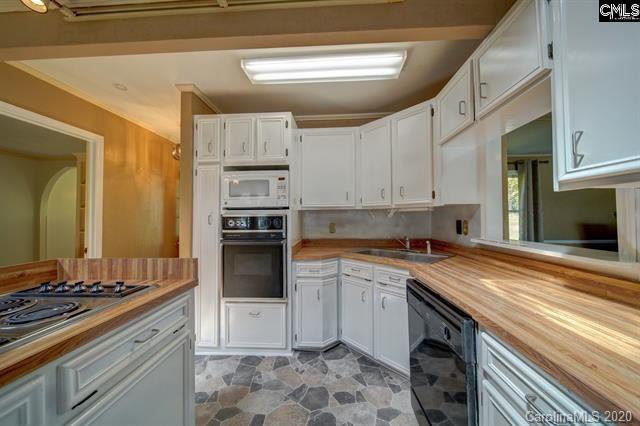 2525 Harbor View Road Camden, SC 29020 - Photo 5 of 29