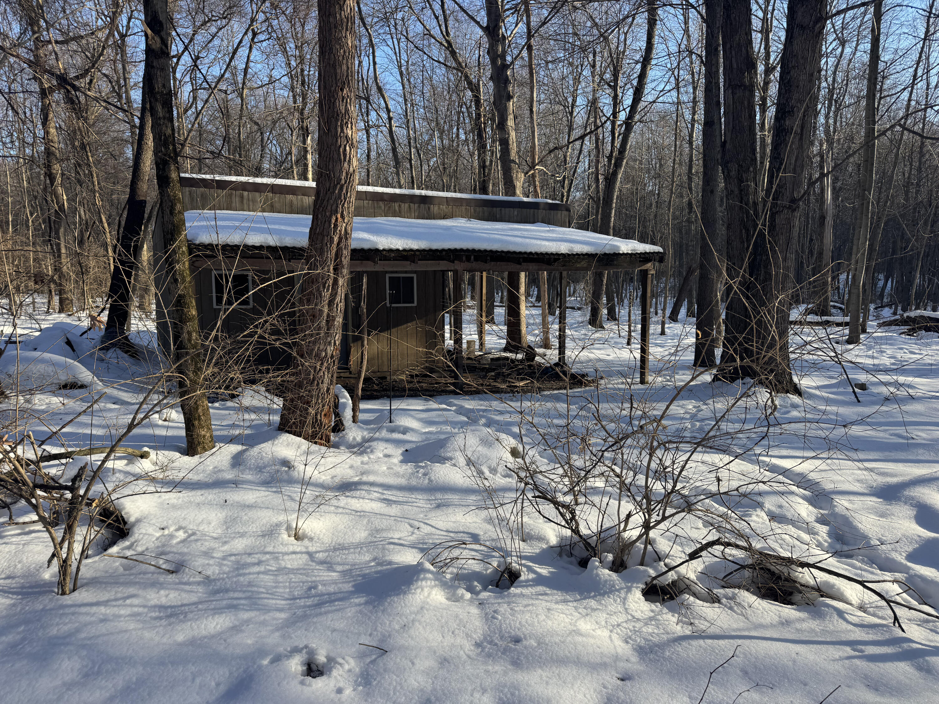 8577 North 1175 East Walkerton, IN 46574 - Photo 3 of 7 a front view of a house