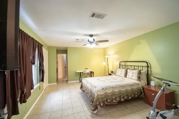 $229,000 | 1827 Ash Meadow Drive, Houston, TX 77090