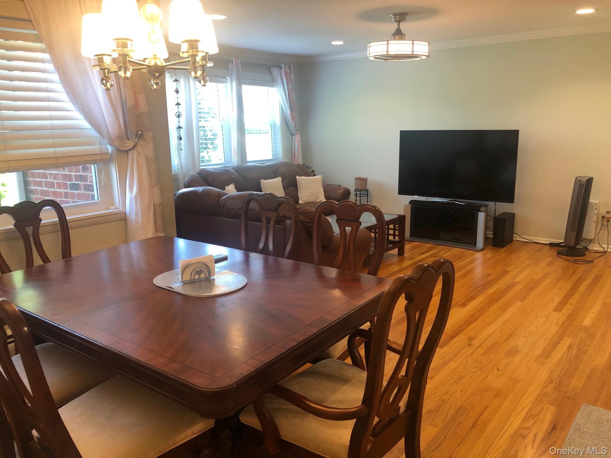 225 North Middletown Road, Unit D Pearl River, NY 10965 - Photo 13 of 20