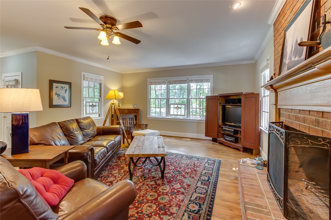 116 Graylyn Court Anderson, SC 29621 - Photo 8 of 29 Gallery Image 8