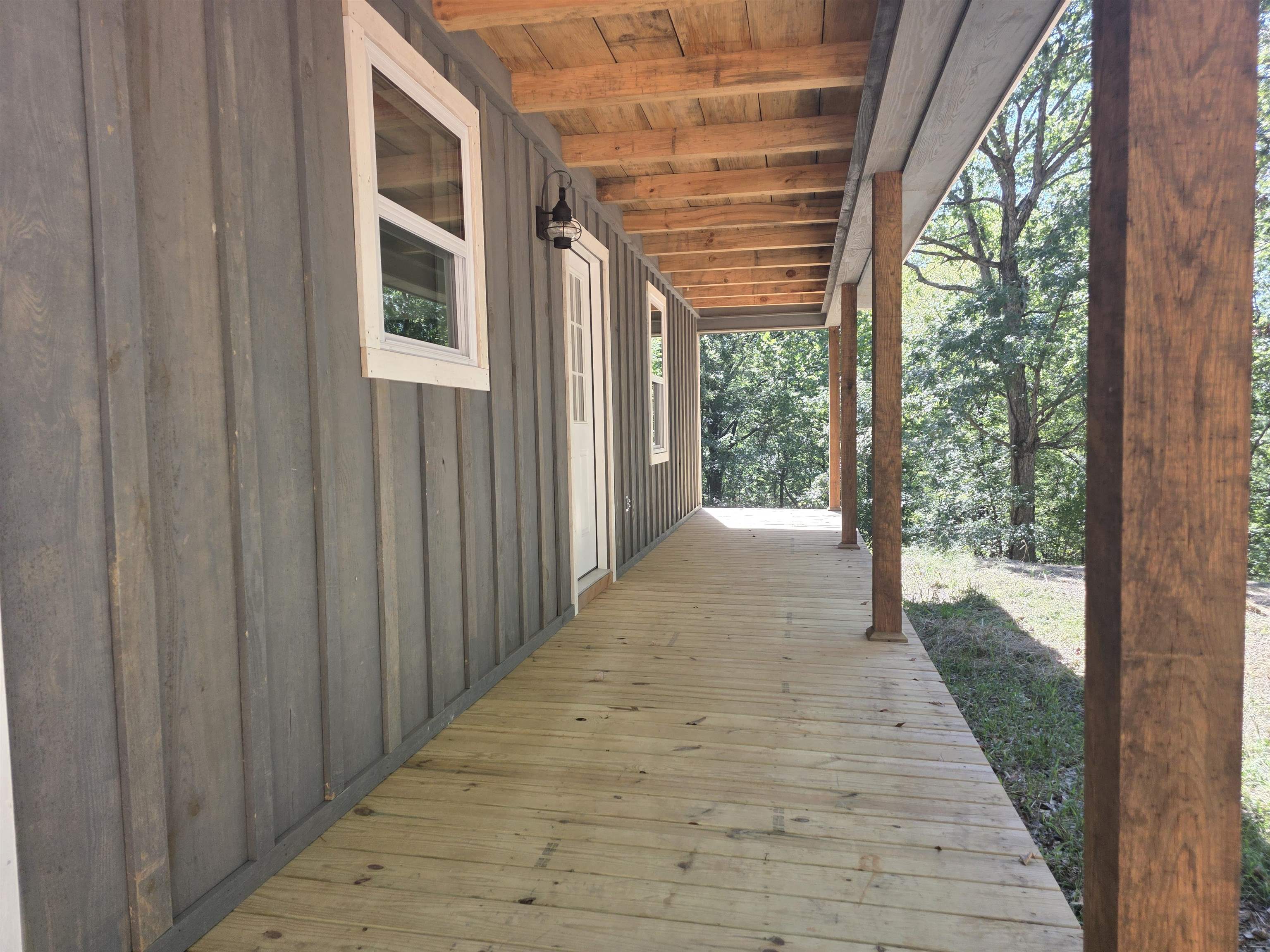 1020 Jade Road Savannah, TN 38372 - Photo 14 of 16 a view of a porch