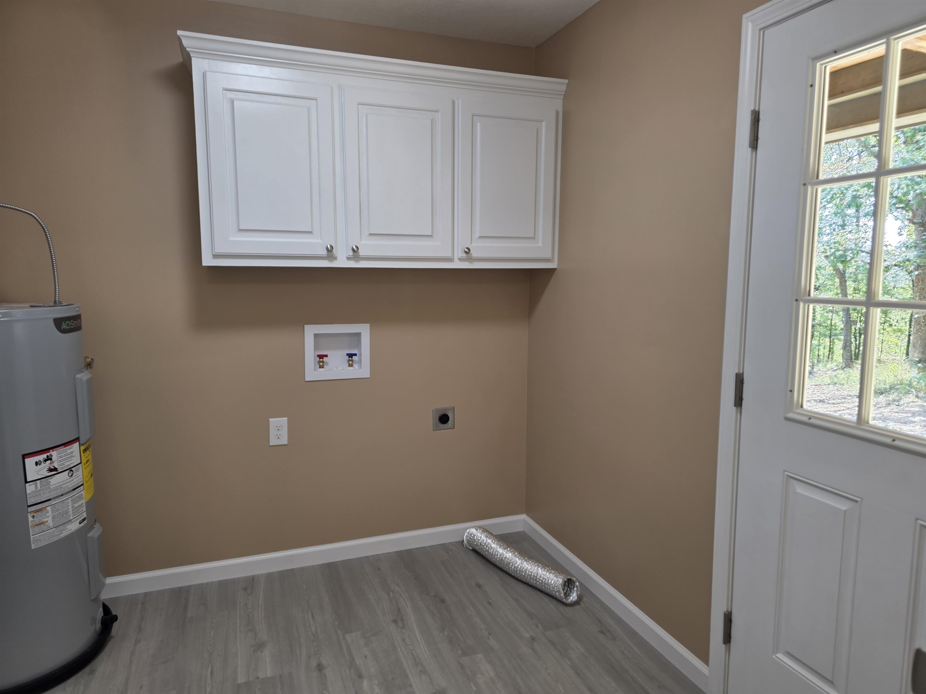1020 Jade Road Savannah, TN 38372 - Photo 5 of 16 a view of cabinets