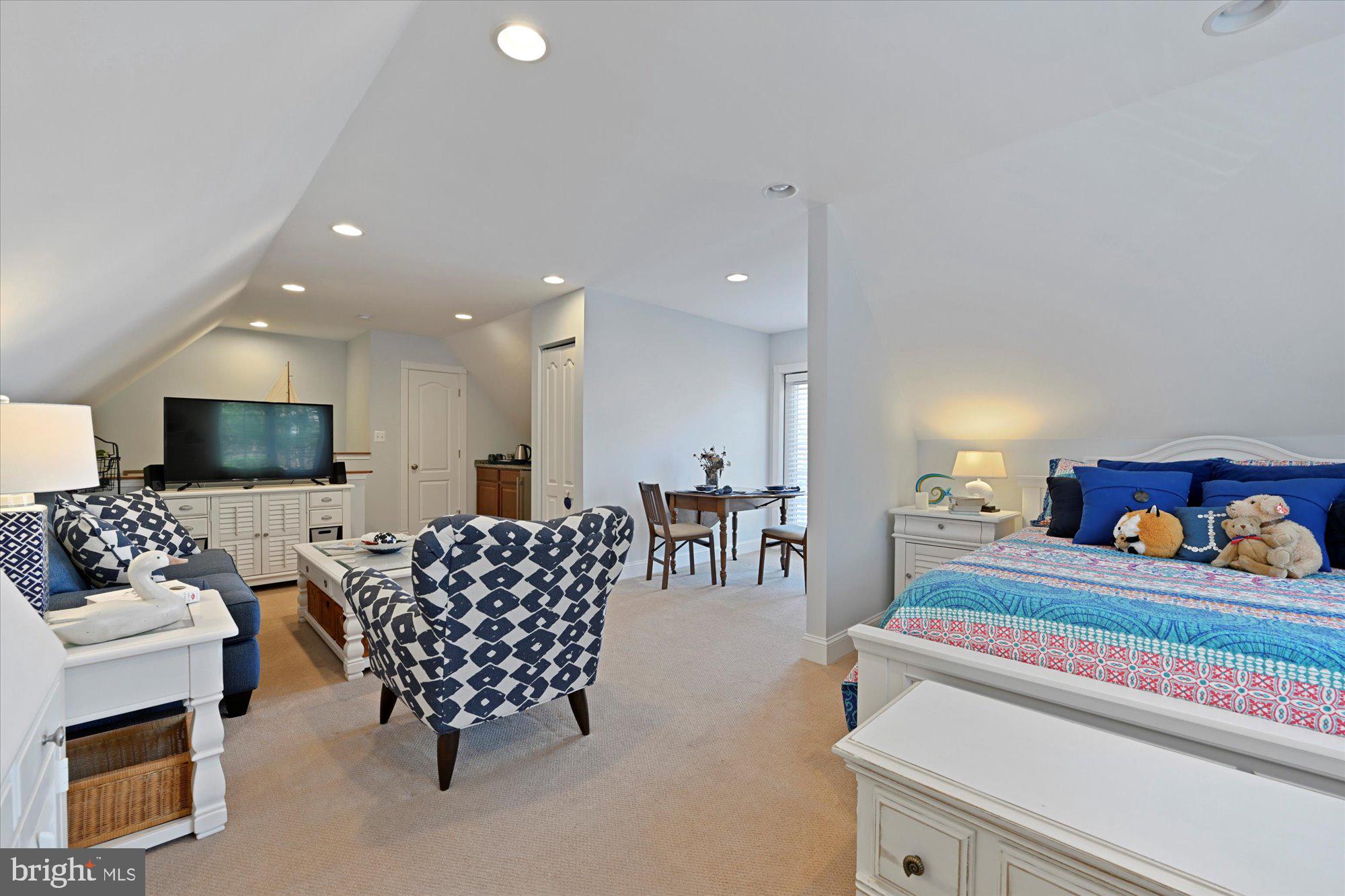 1631 Concordia Drive Pasadena, MD 21122 - Photo 34 of 53 Guest suite