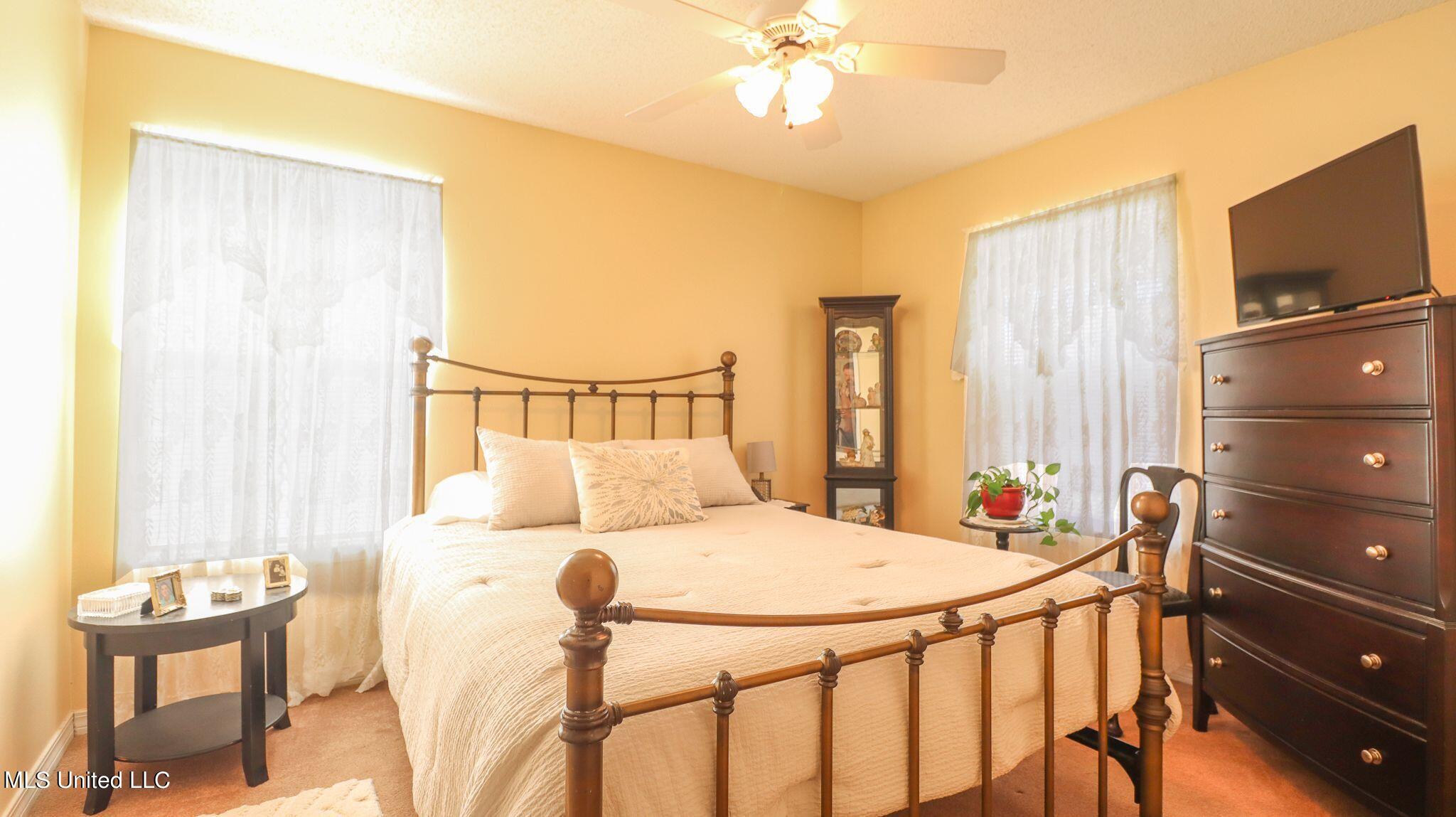 385 Nelson Road Biloxi, MS 39531 - Photo 11 of 17 nelson bedroom 2
