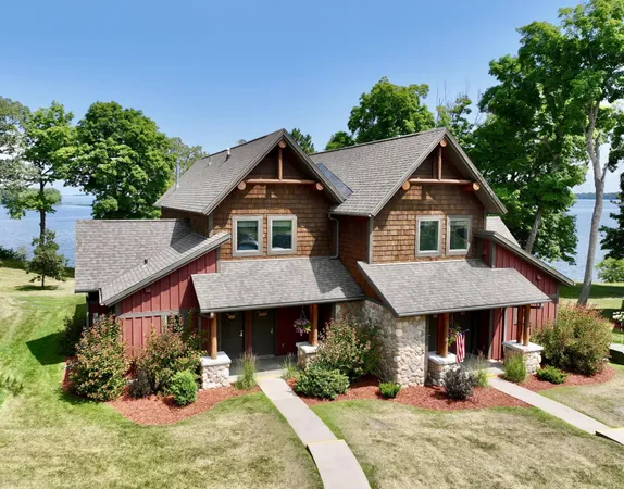 $165,000 | 6946 Beach View Lane Northwest, Unit 2102, Walker, MN 56484