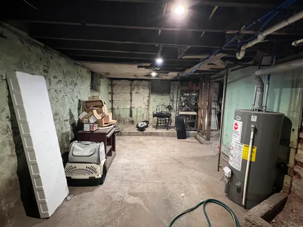 $245,000 | 302 West Lincoln Avenue, Ionia, MI 48846