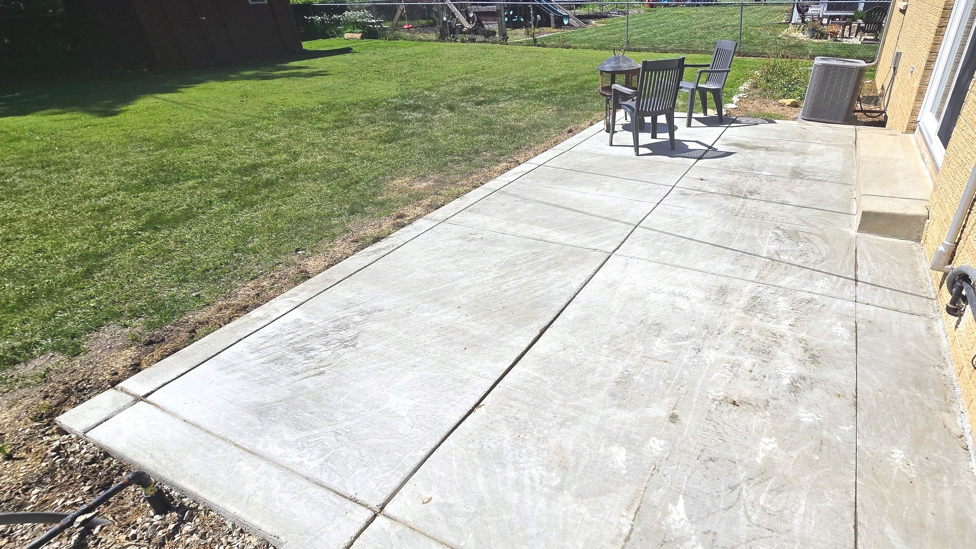 1442 West Budd Boulevard Kankakee, IL 60901 - Photo 22 of 27 a view of outdoor space with seating