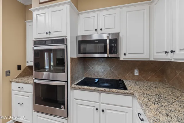 $725,000 | 87 Fair Lake Drive, Hattiesburg, MS 39402