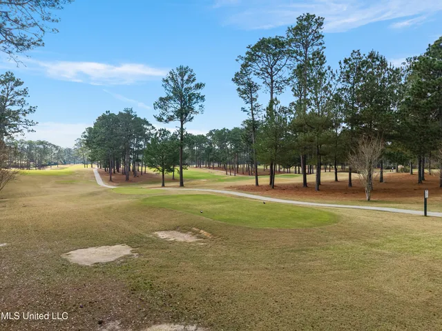 $725,000 | 87 Fair Lake Drive, Hattiesburg, MS 39402