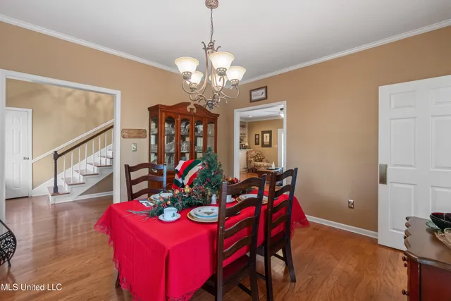 $725,000 | 87 Fair Lake Drive, Hattiesburg, MS 39402