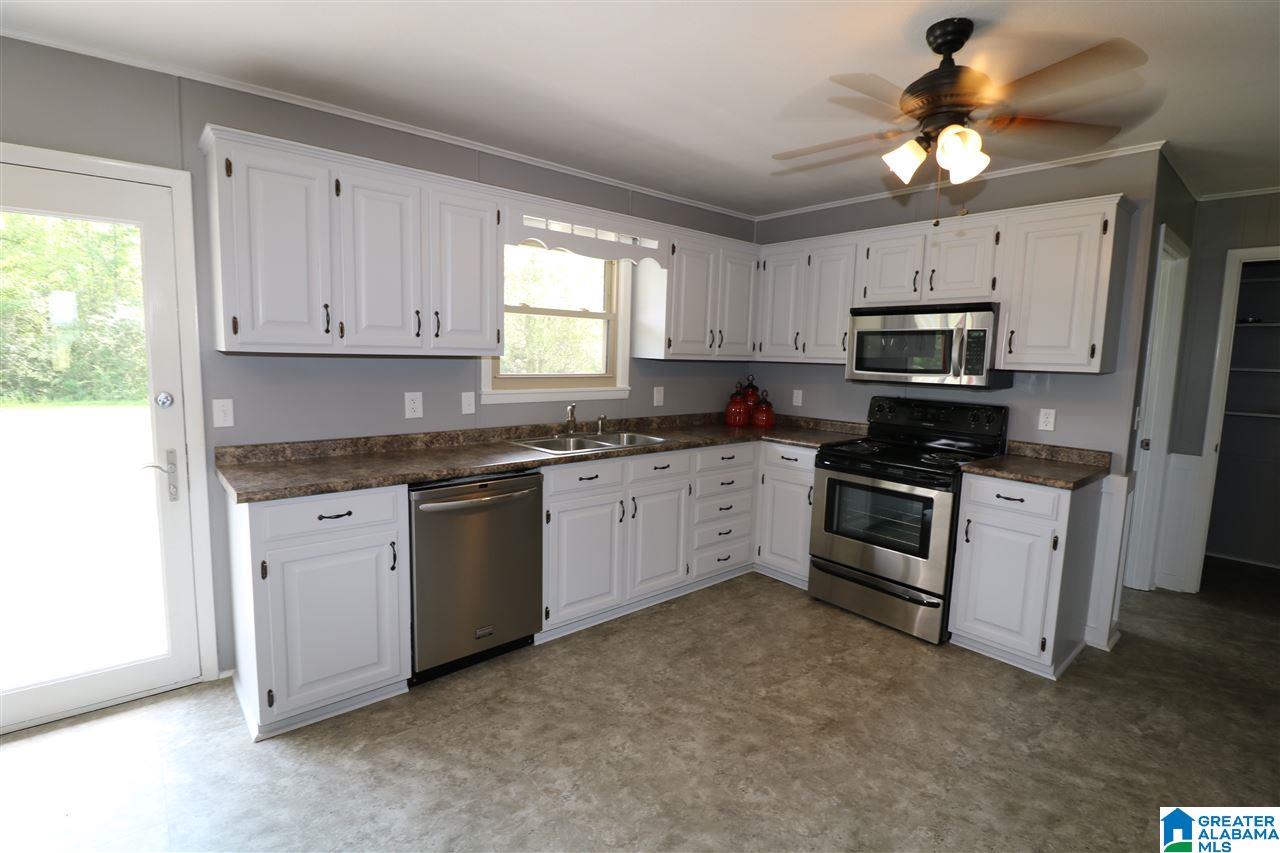568 Wallace Road Eastaboga, AL 36260 - Photo 13 of 38