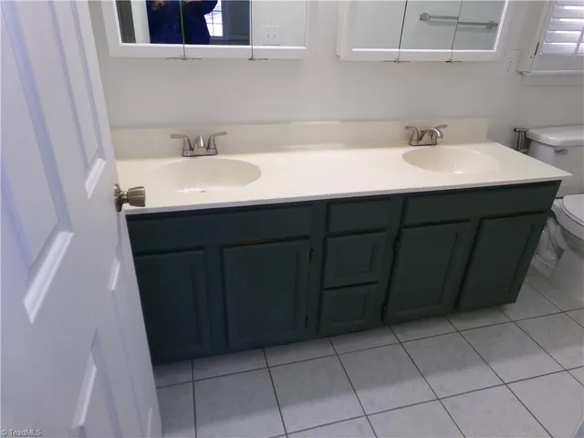 $2,195 | 2500 Newington Court, Clemmons, NC 27012