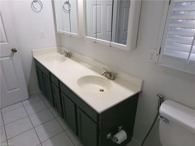 $2,195 | 2500 Newington Court, Clemmons, NC 27012