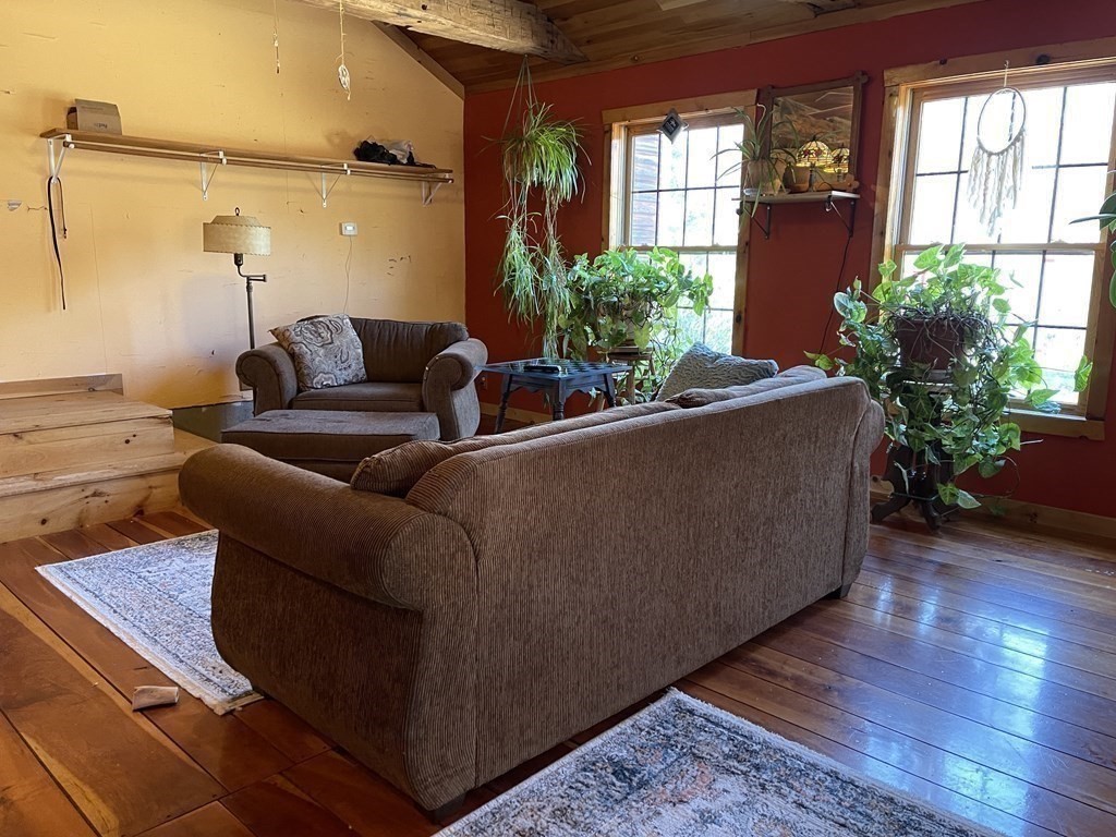 20 Paige Hill Road Brimfield, MA 01010 - Photo 11 of 31