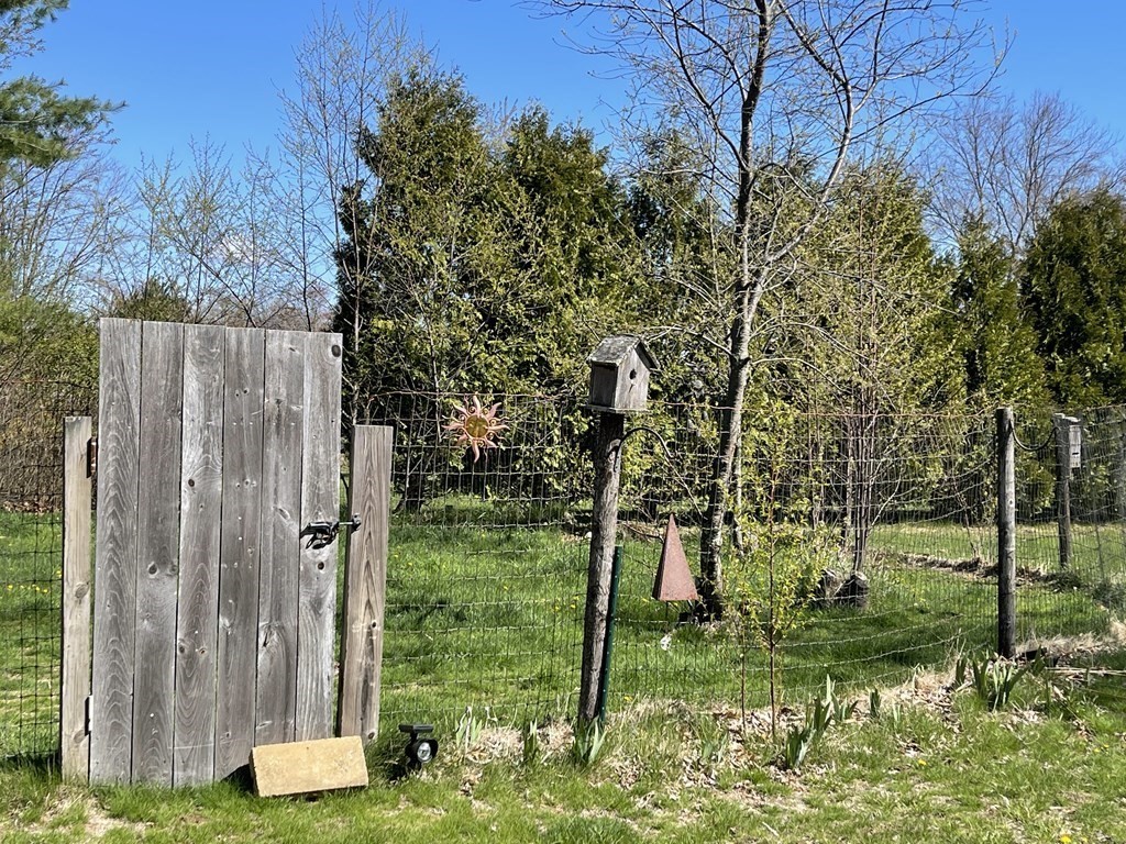 20 Paige Hill Road Brimfield, MA 01010 - Photo 29 of 31