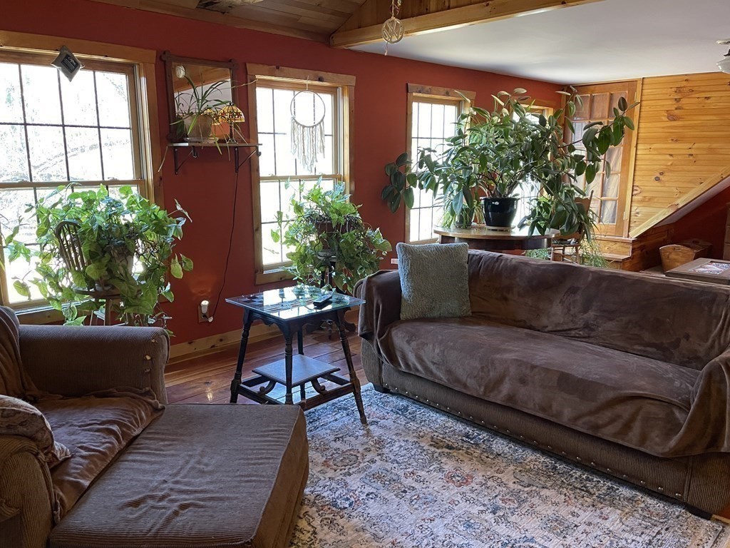 20 Paige Hill Road Brimfield, MA 01010 - Photo 10 of 31