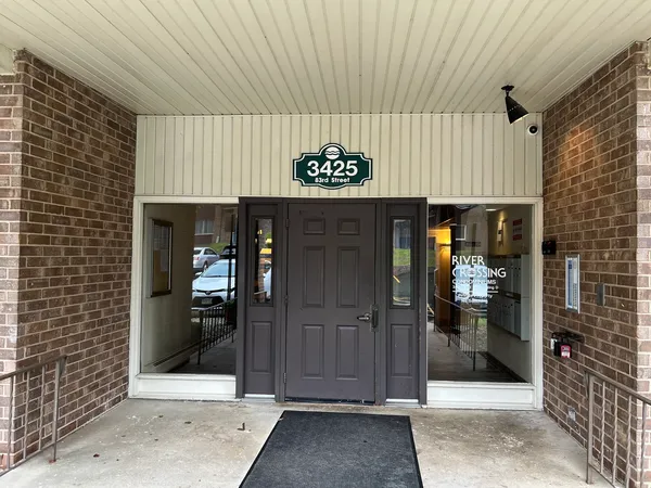 $135,000 | 3425 83rd Street, Unit D8, Woodridge, IL 60517