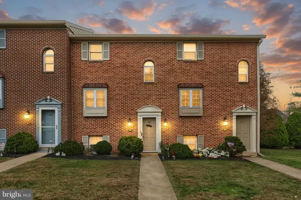 $196,250 | 413 Weldon Drive, Unit 413, York, PA 17404