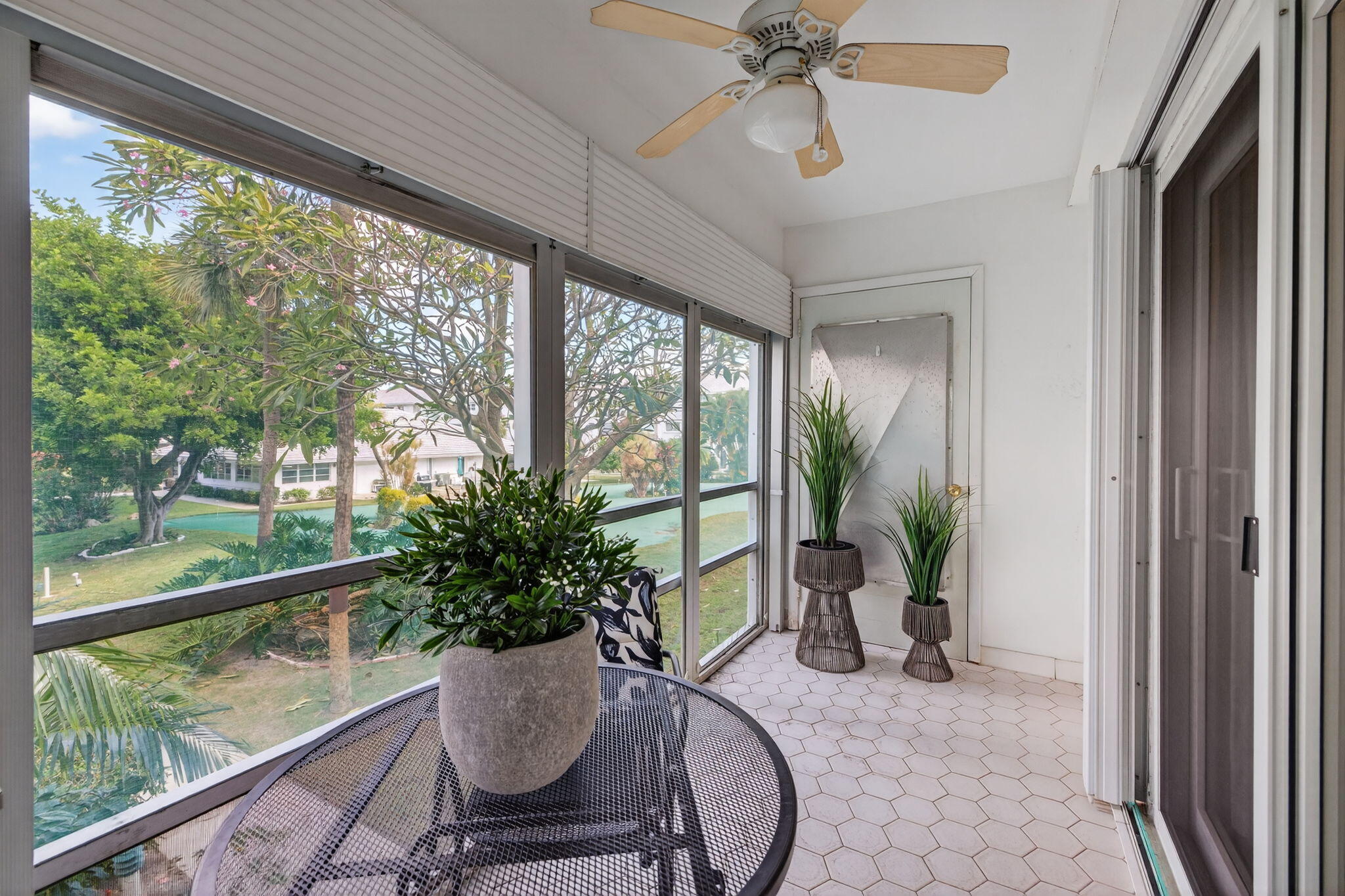 2050 Northeast 39th Street, Unit 210S Lighthouse Point, FL 33064 - Photo 24 of 45 36-web-or-mls-699A2206