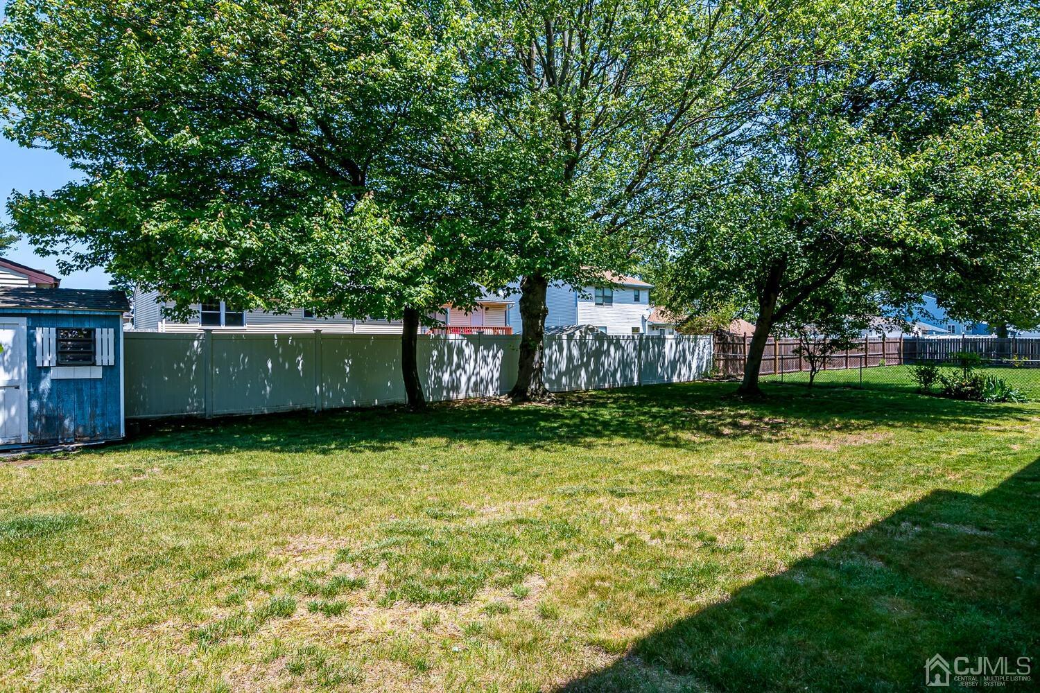 8 Meyer Road Edison, NJ 08817 - Photo 41 of 47