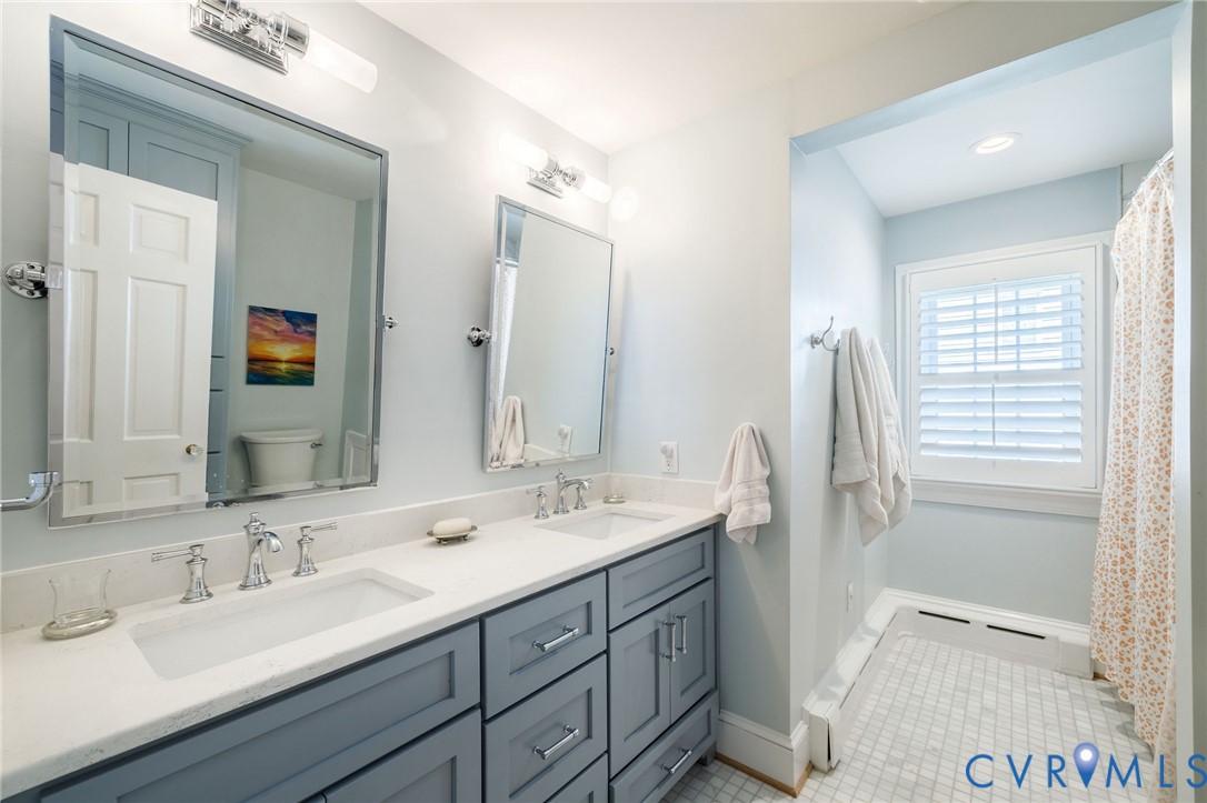 2909 Skipton Road Richmond, VA 23225 - Photo 43 of 65 Hall Bath