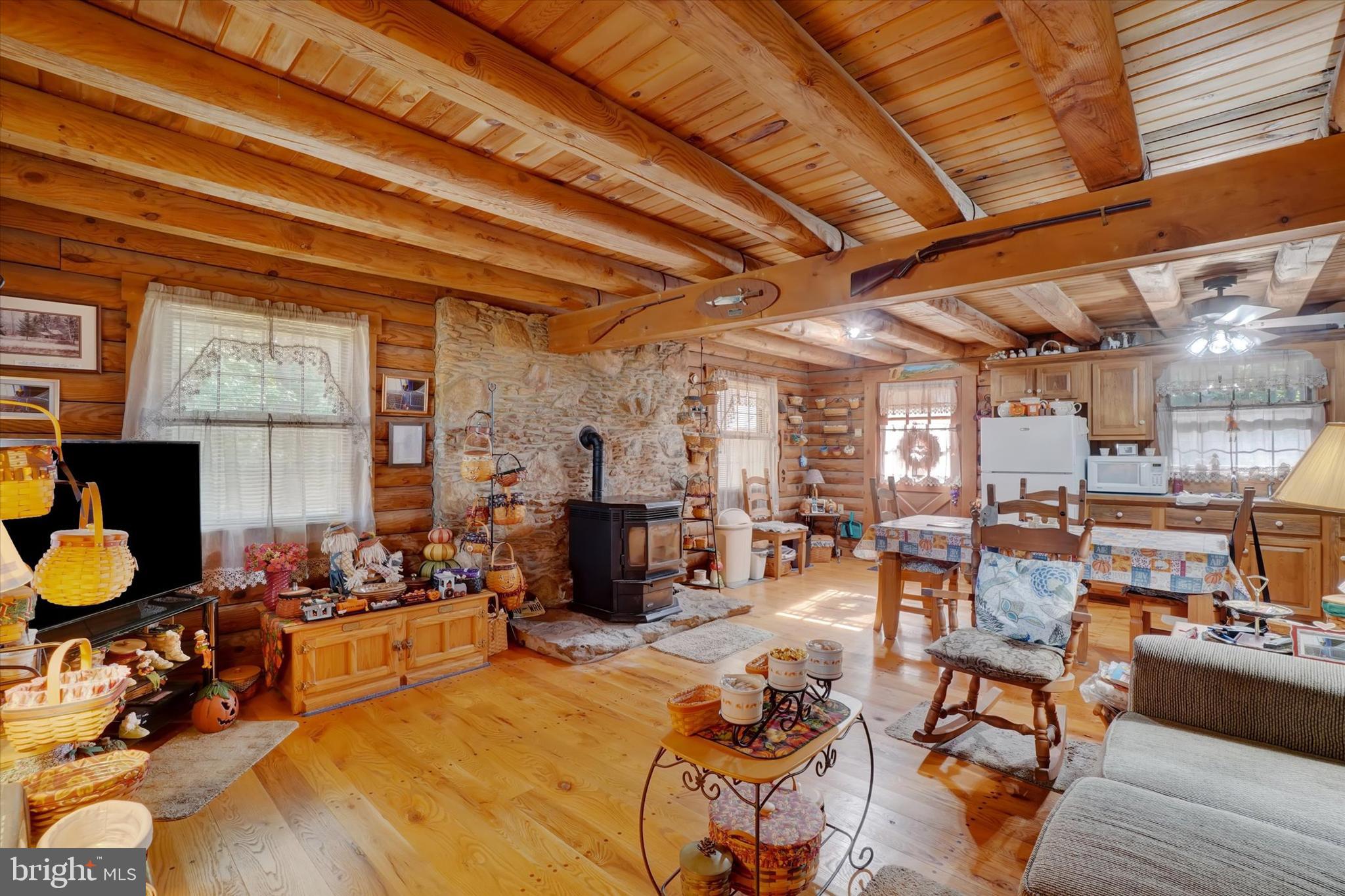 1067 Hametown Road Glen Rock, PA 17327 - Photo 5 of 39