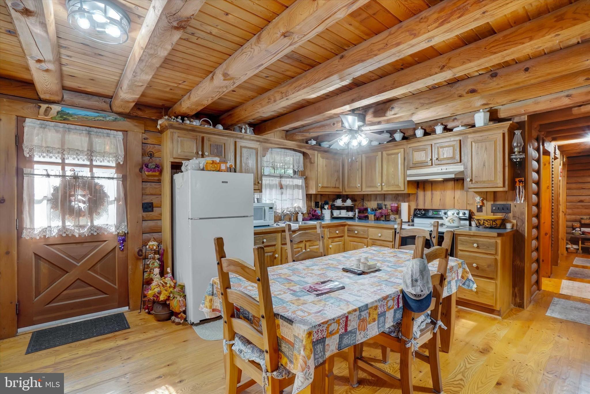 1067 Hametown Road Glen Rock, PA 17327 - Photo 7 of 39