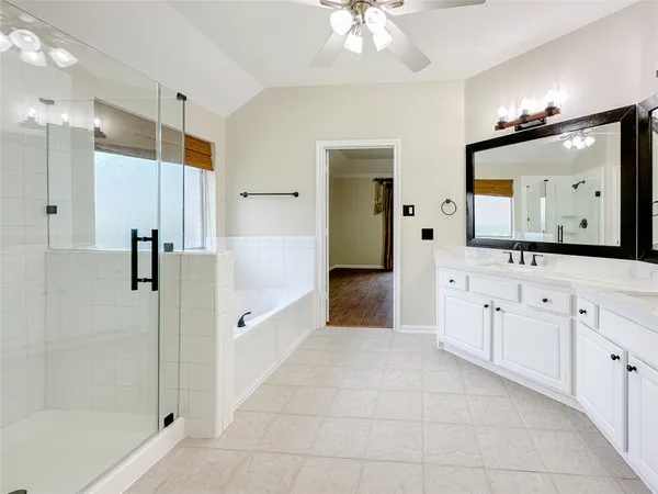 $2,500 | 11922 Hueco Tanks Drive, Sugar Land, TX 77498