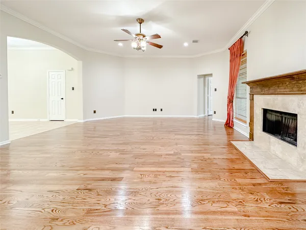 $2,500 | 11922 Hueco Tanks Drive, Sugar Land, TX 77498