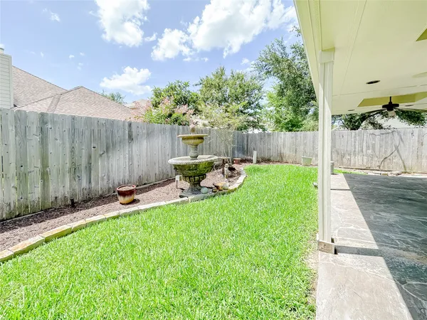 $2,500 | 11922 Hueco Tanks Drive, Sugar Land, TX 77498