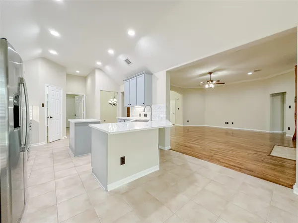 $2,500 | 11922 Hueco Tanks Drive, Sugar Land, TX 77498