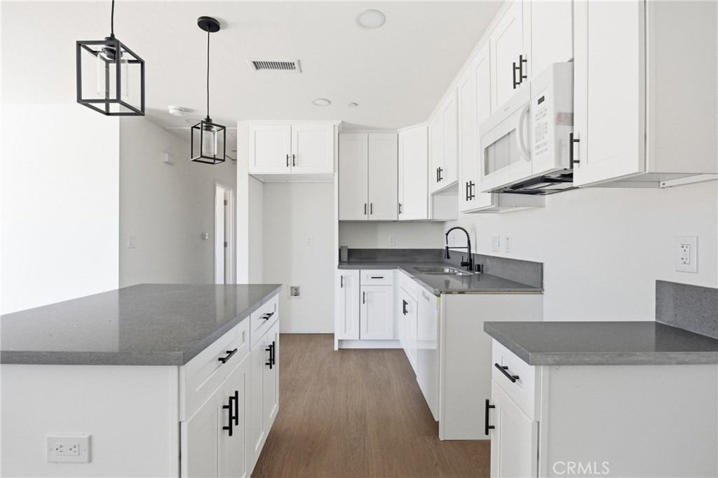9237 South Loop Boulevard California City, CA 93505 - Photo 28 of 37