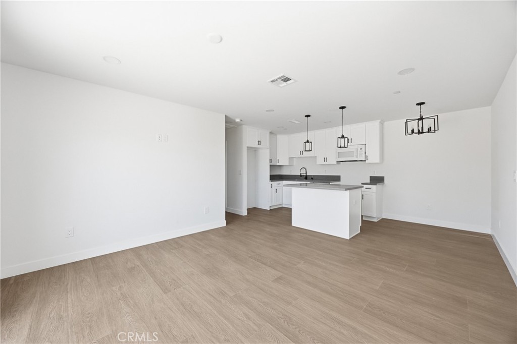 9237 South Loop Boulevard California City, CA 93505 - Photo 8 of 37