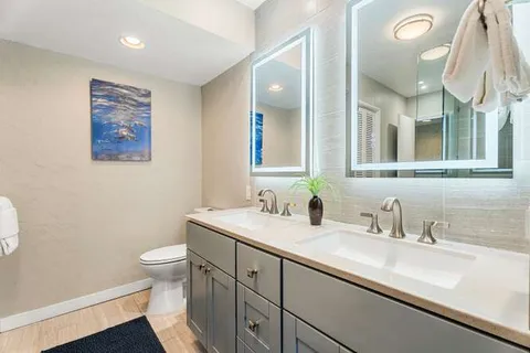 $475,000 | 75-6082 Alii Drive, Unit B221, Kailua-Kona, HI 96740