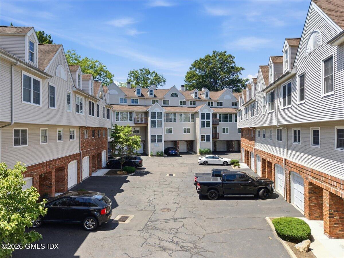 150 Prospect Street, Unit 26 Greenwich, CT 06830 - Photo 21 of 22 03-DJI_20260702122233_0607_D