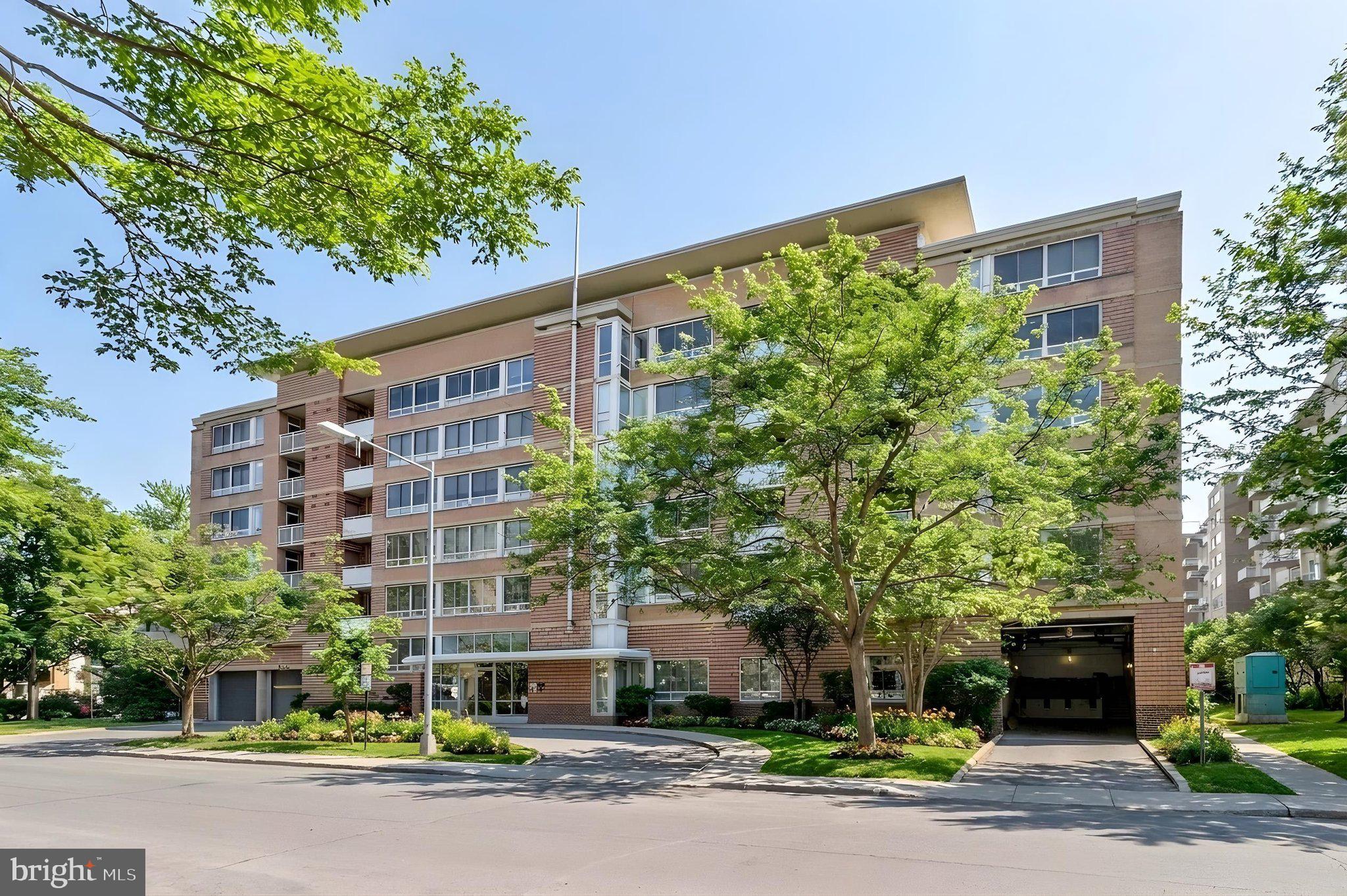 350 G Street Southwest, Unit N501 Washington, DC 20024 - Photo 1 of 42