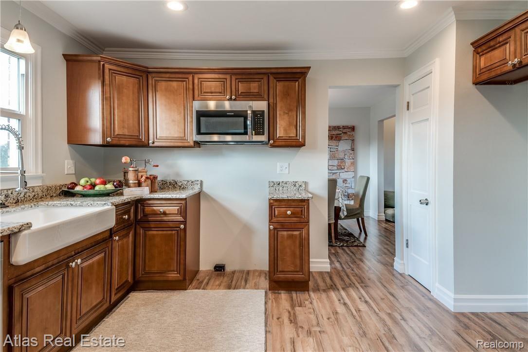 11022 Hegel Road Goodrich, MI 48438 - Photo 35 of 78 Interiors (10 of 55).jpg