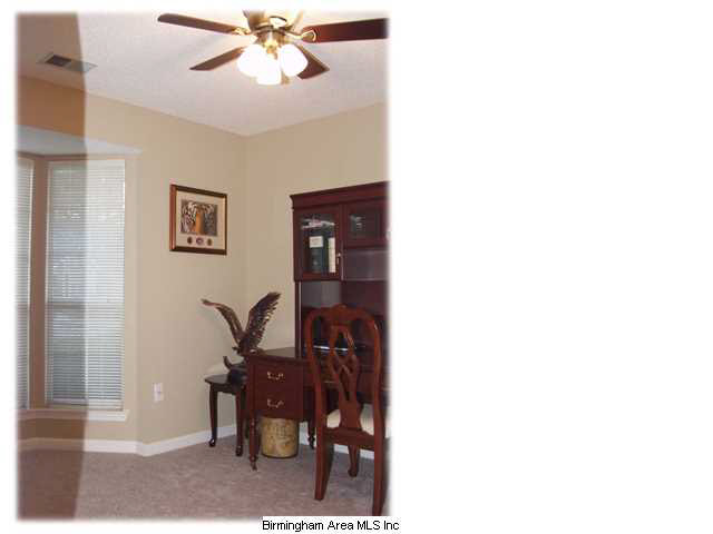 121 Cambridge Pointe Circle Alabaster, AL 35007 - Photo 14 of 22