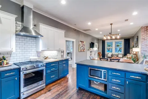 $549,900 | 340 South Edgefield Avenue, Dallas, TX 75208